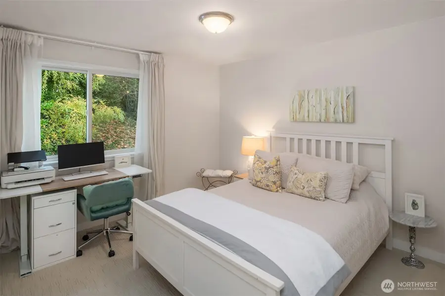 5225 50th Avenue Ne #208, Seattle, WA 98105 - Image #3