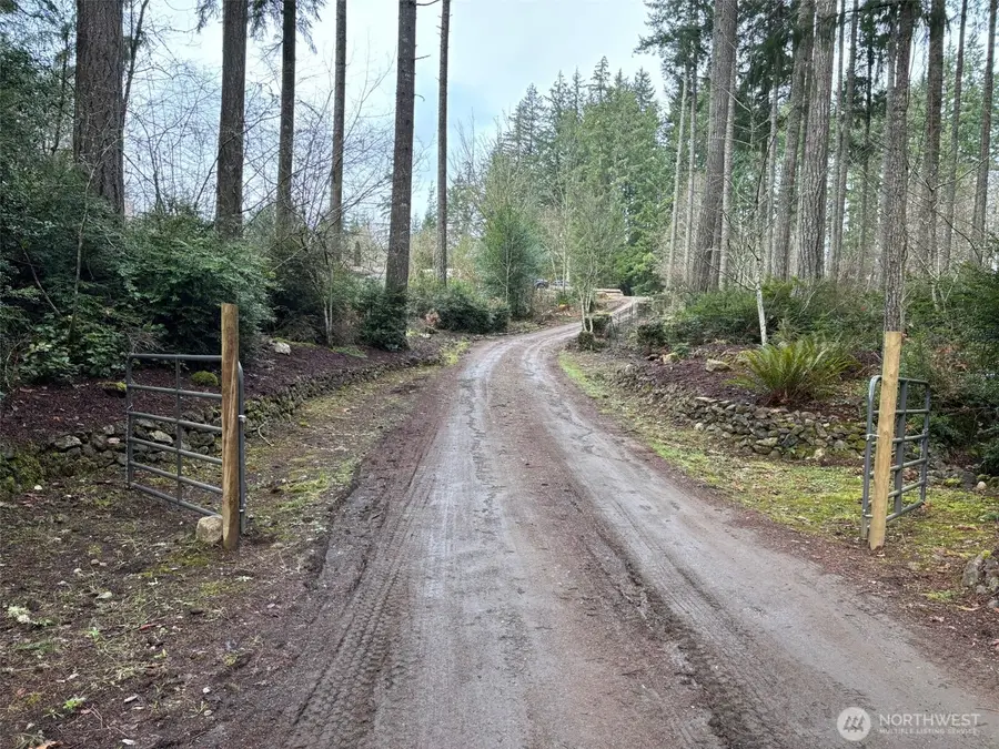 311 E Murray Road, Grapeview, WA 98546 - #2