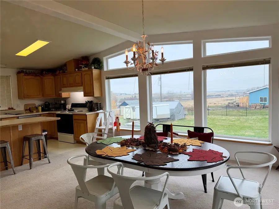 502 NW Armstrong Avenue, Wilbur, WA 99185 - Image #2