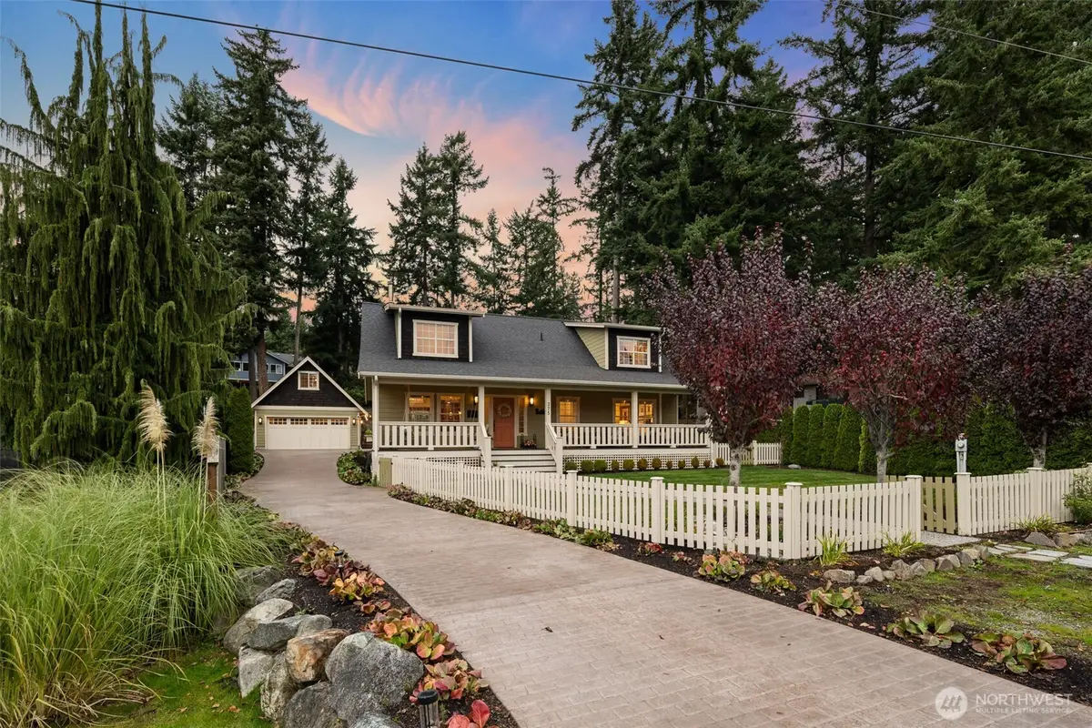 375 Glengarry Drive, Camano Island, WA 98282 - Image #1