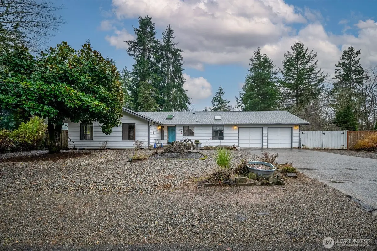 6025 Boulevard Loop Se, Olympia, WA 98501 - Image #1