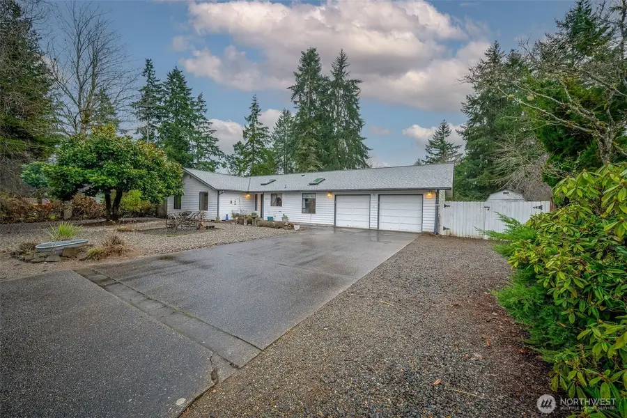 6025 Boulevard Loop Se, Olympia, WA 98501 - Image #2