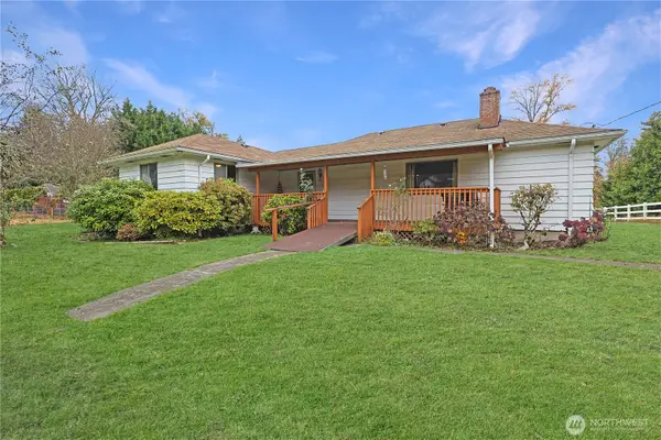 2725 112th Avenue E, Edgewood, WA 98372