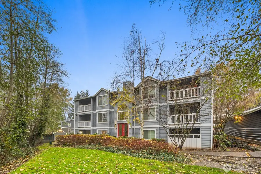 23410 18th Avenue S #F101, Des Moines, WA 98198 - Image #2