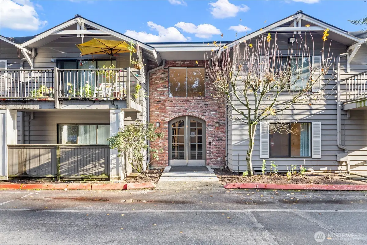 8021 234th Street Sw #210, Edmonds, WA 98026 - Image #1