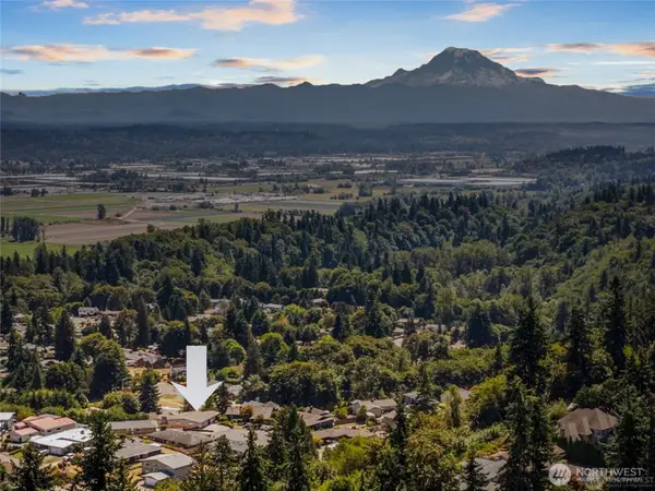 4233 S 252nd Place, Kent, WA 98032