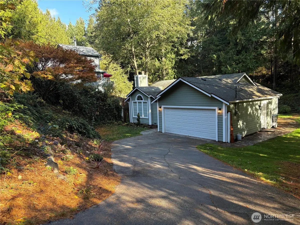 22290 Veteran Street Ne, Poulsbo, WA 98370 - Image #1
