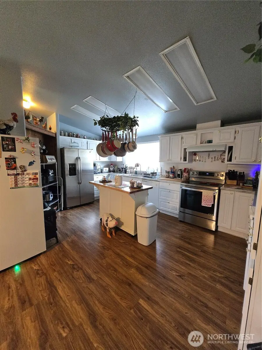 1466 Ferrier Road, Winlock, WA 98596 - Image #2