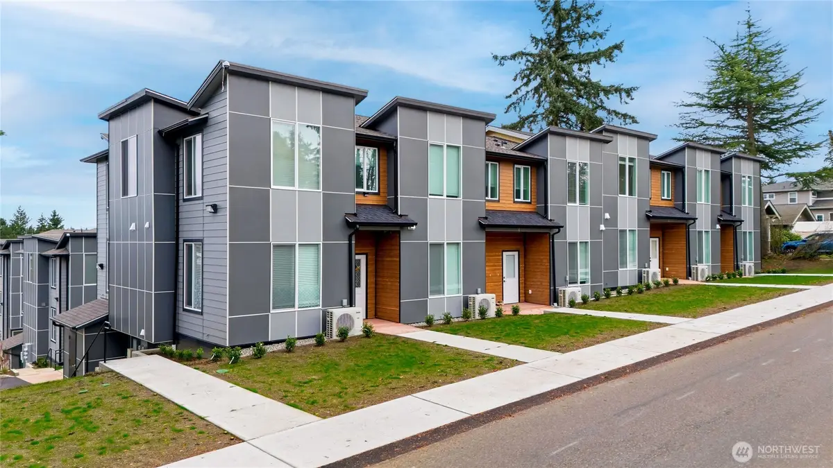 1926 S Washington Street #B203, Tacoma, WA 98405 - Image #1