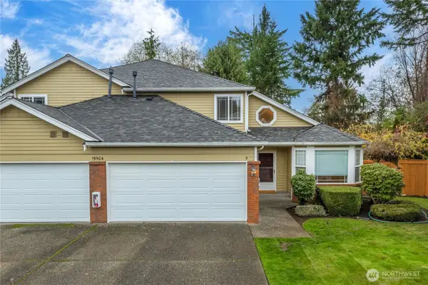 19504 SE 24th #B, Bothell, WA 98012