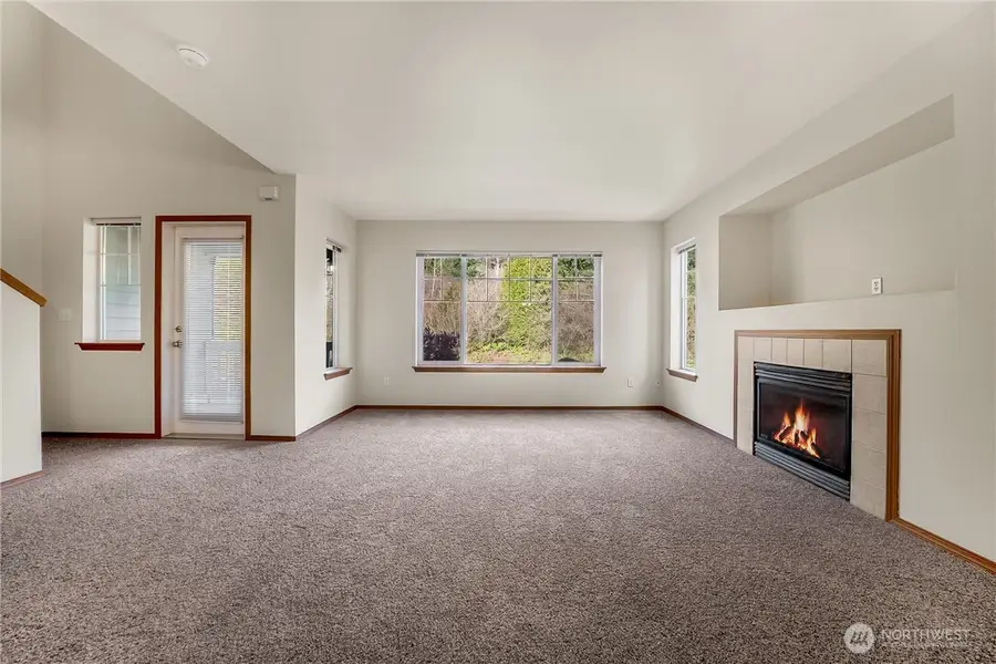 14886 36th Avenue Ct E #9, Tacoma, WA 98446 - Image #3