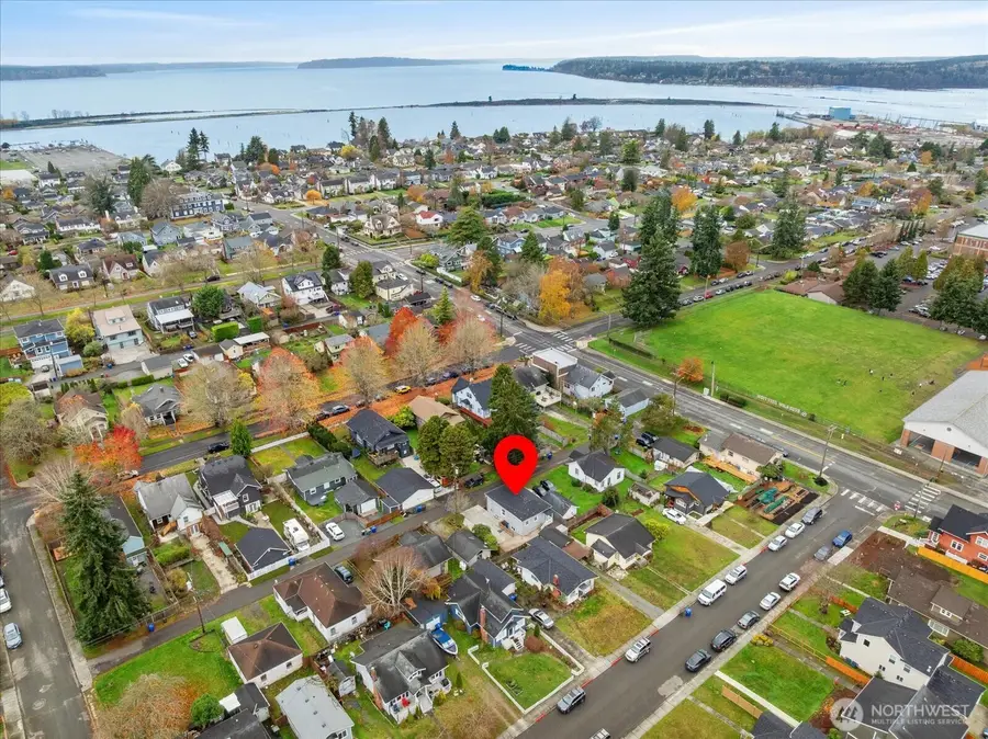 1016 Rockefeller Avenue, Everett, WA 98201 - Image #2