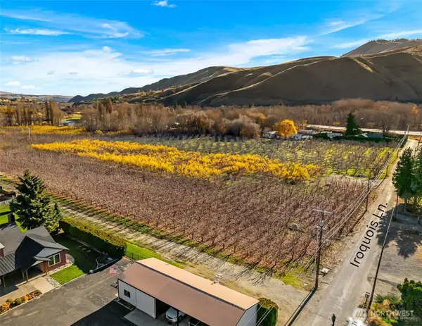 3765 Iroquois Lane, Wenatchee, WA 98801