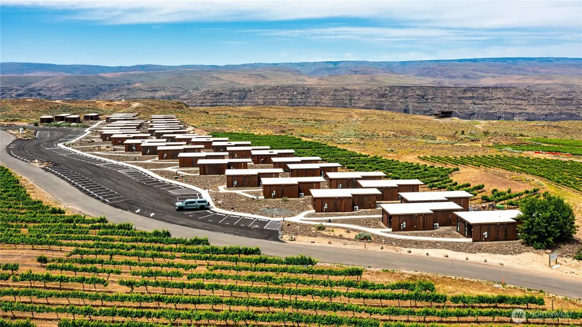 23692 Cliffe Pointe Road Nw #5B, Quincy, WA 98848 - Image #1