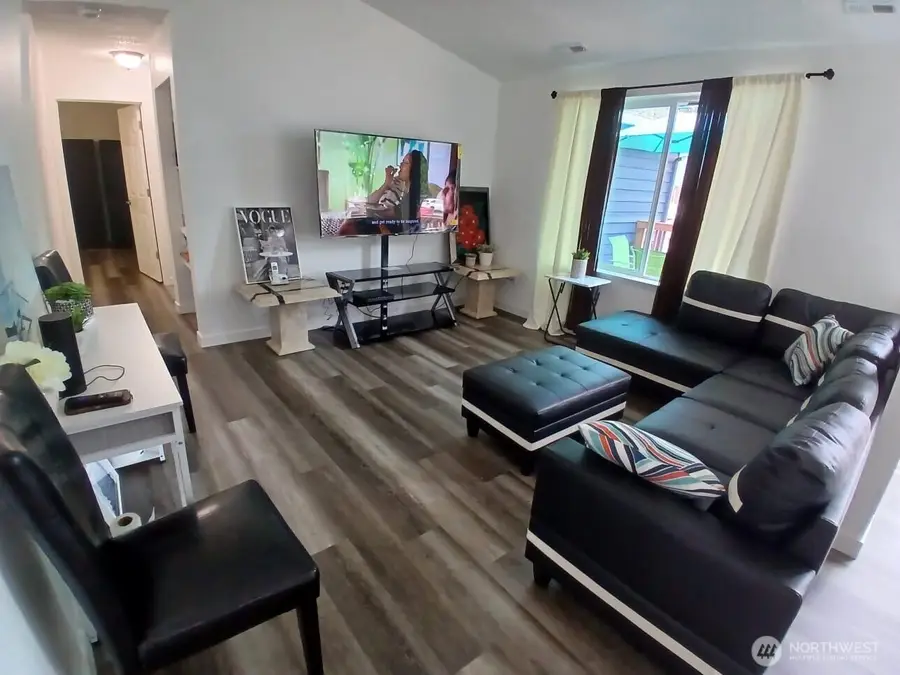 Address Withheld By Seller, Kent, WA 98030 - Image #3