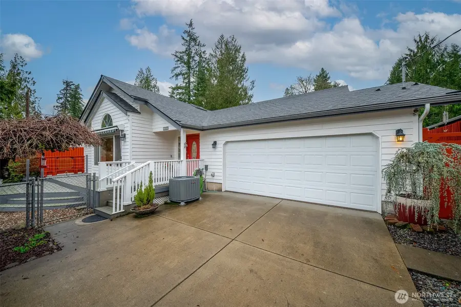 9800 Steamboat Island Road Nw, Olympia, WA 98502 - Image #2
