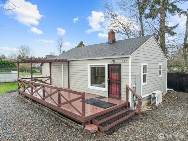 1025 S 84th Street, Tacoma, WA 98444