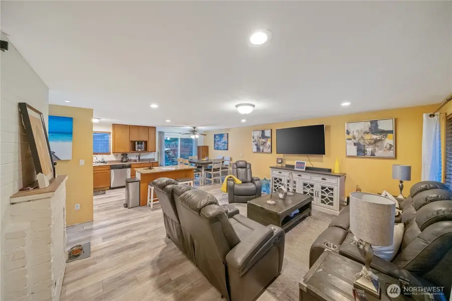 20827 59th Place W, Lynnwood, WA 98036 - Image #3