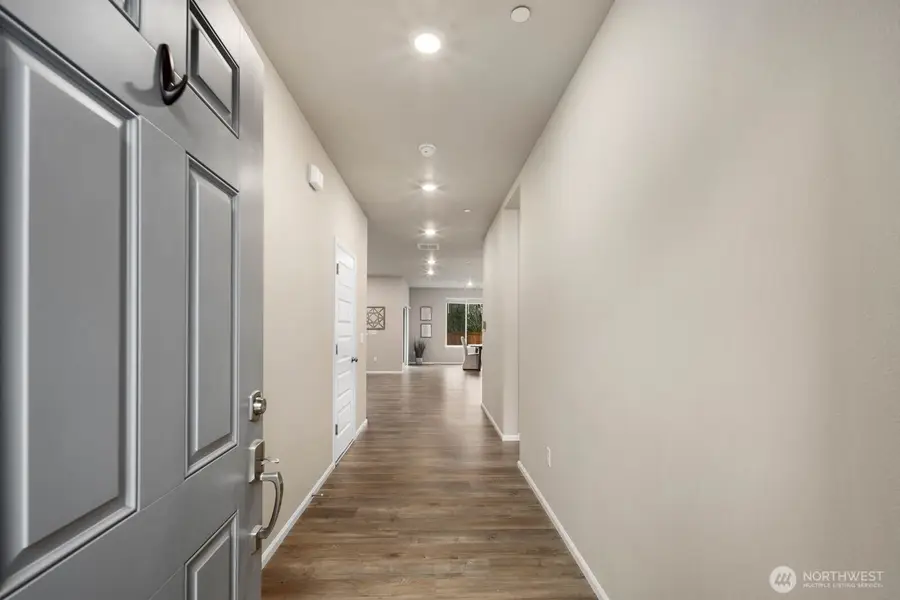 1214 Baker Heights Loop, Bremerton, WA 98312 - Image #3