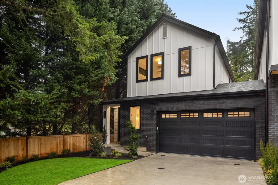 4118 161st Avenue Se, Bellevue, WA 98006 - Image #2