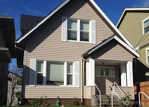 5031 12th Avenue Ne, Seattle, WA 98105