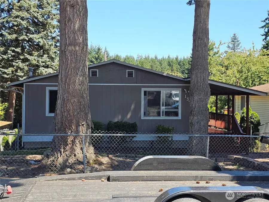 1349 S Highland Drive, Tacoma, WA 98465 - Image #2