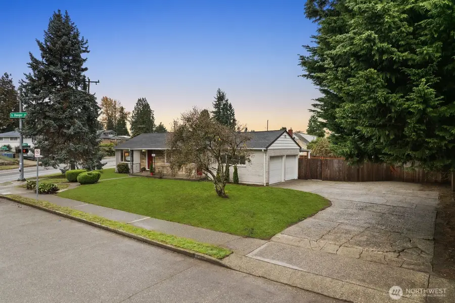 6306 S Bangor Street, Seattle, WA 98178 - Image #3