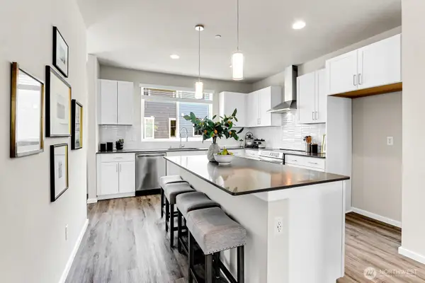 3620 W Mukilteo Boulevard #F, Everett, WA 98203