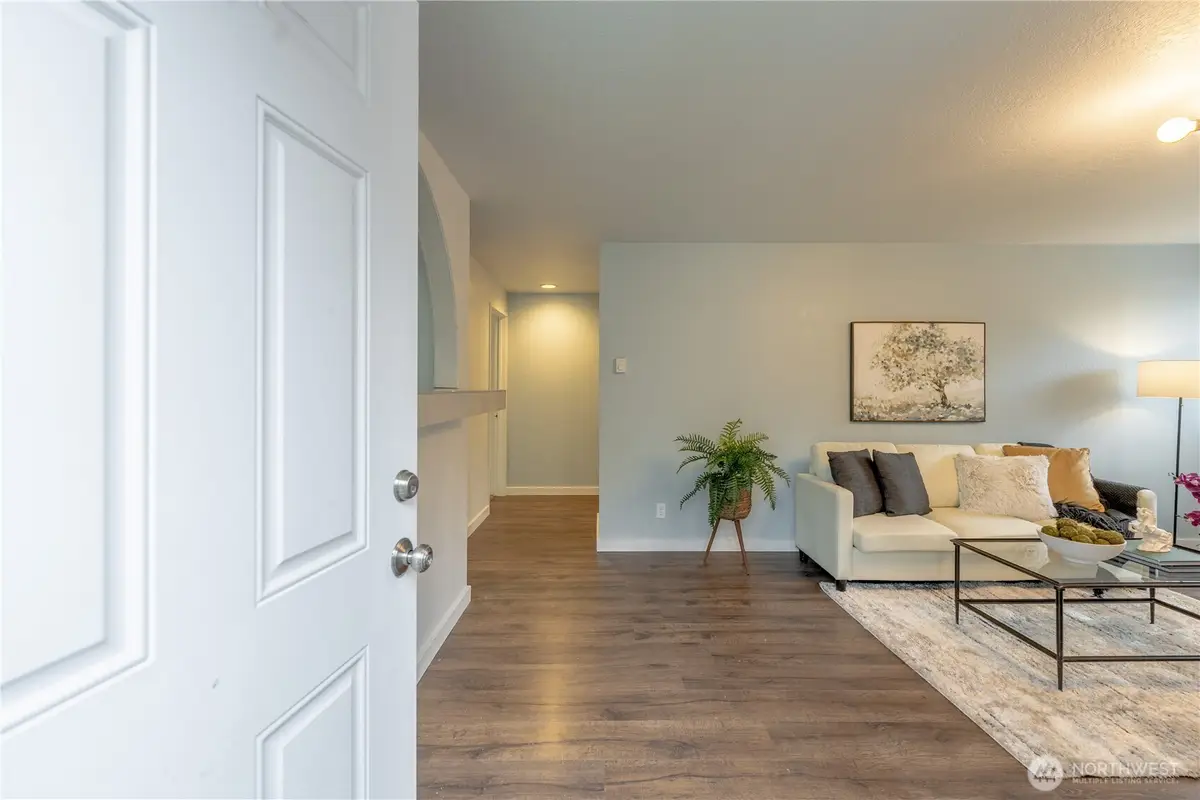 4404 Terrace Drive #10, Everett, WA 98203 - Image #1