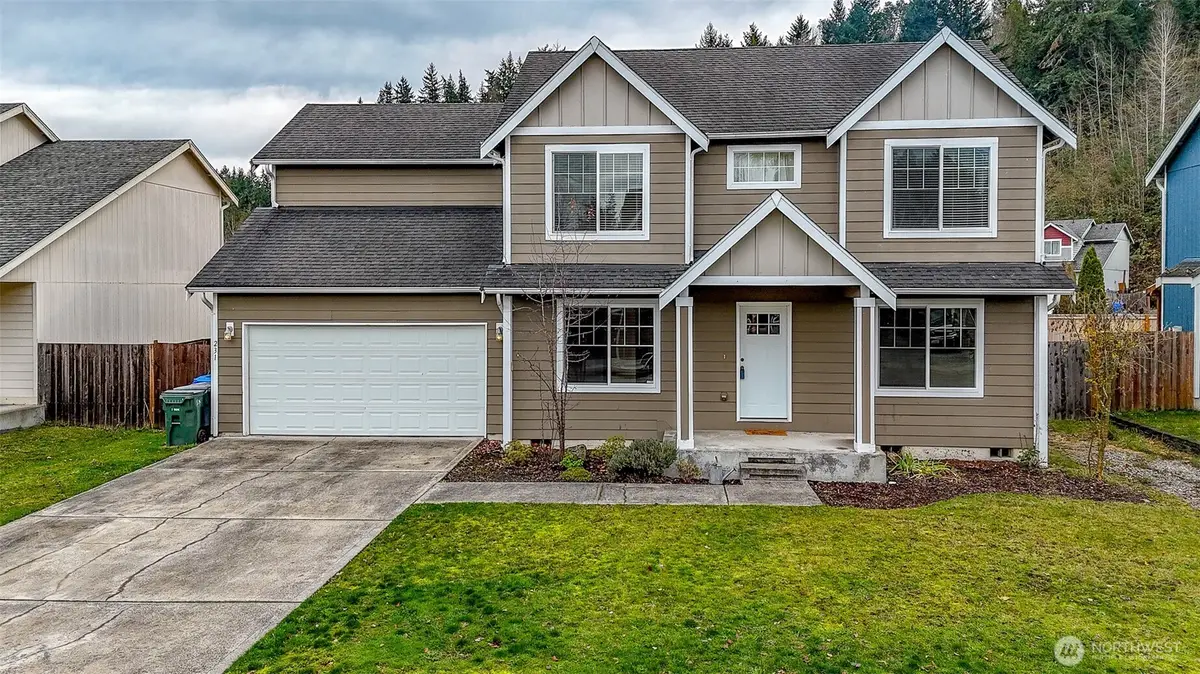 231 Easton Avenue W, Eatonville, WA 98328 - Image #1