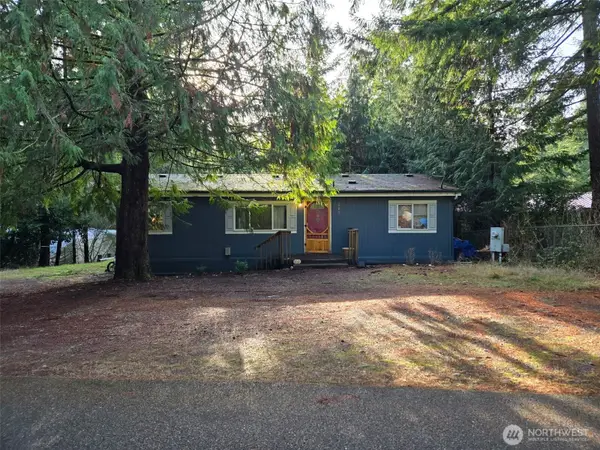 181 N Union Drive, Hoodsport, WA 98548
