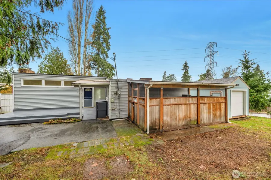 10745 126th Avenue Ne, Kirkland, WA 98033 - Image #3