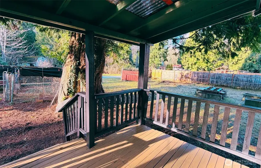 7525 N Center Court, Concrete, WA 98237 - Image #3