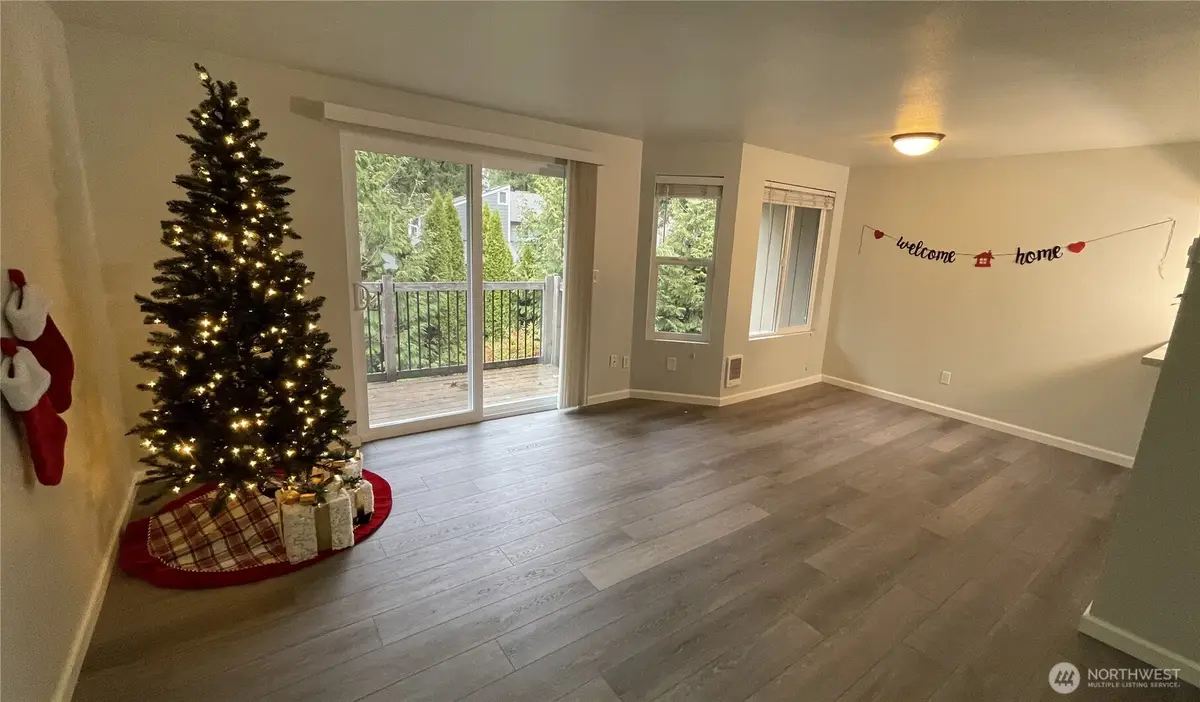 1700 Lake Park Drive Sw #1, Tumwater, WA 98512 - Image #1