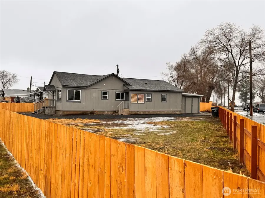 9840 Olympic Drive Ne, Moses Lake, WA 98837 - Image #2