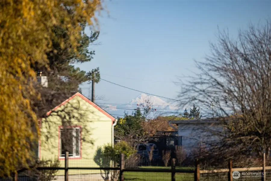 206 E Vashon Avenue, Port Angeles, WA 98362 - Image #3