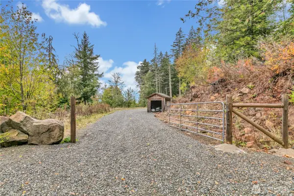358 SE 311th Street, Ravensdale, WA 98051