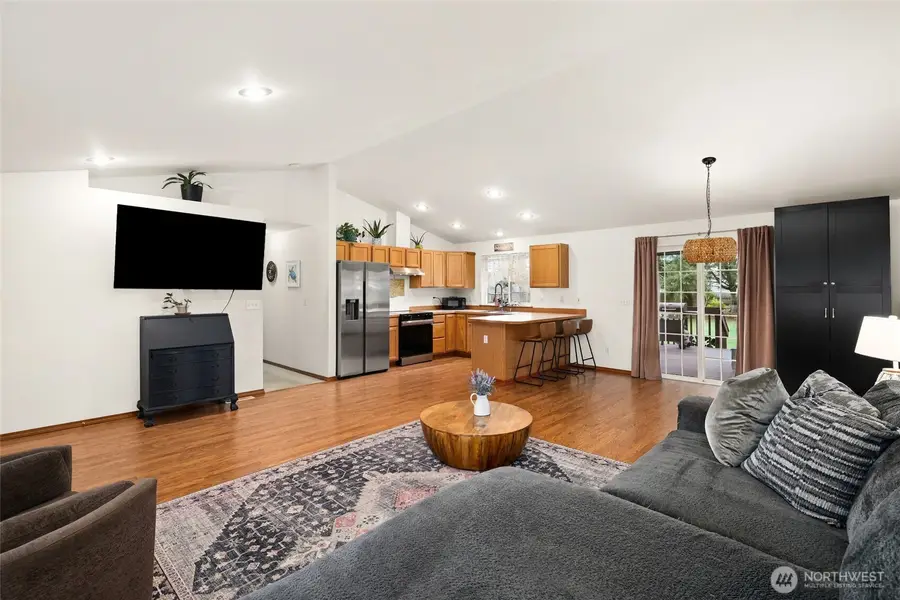 18207 Keona Lane Sw, Rochester, WA 98579 - Image #2