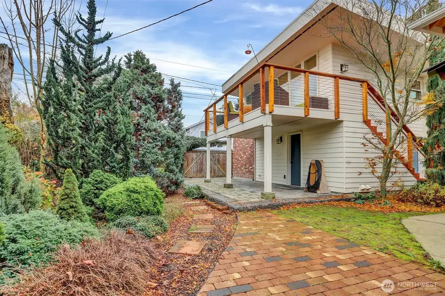 6616 Flora Avenue S, Seattle, WA 98108 - Image #2
