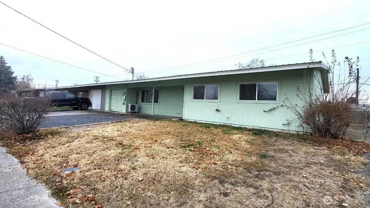 8910 Travis Drive, Moses Lake, WA 98837 - Image #1