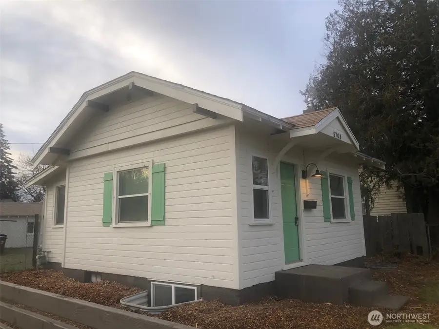 5703 N Wall Street, Spokane, WA 99205 - Image #3