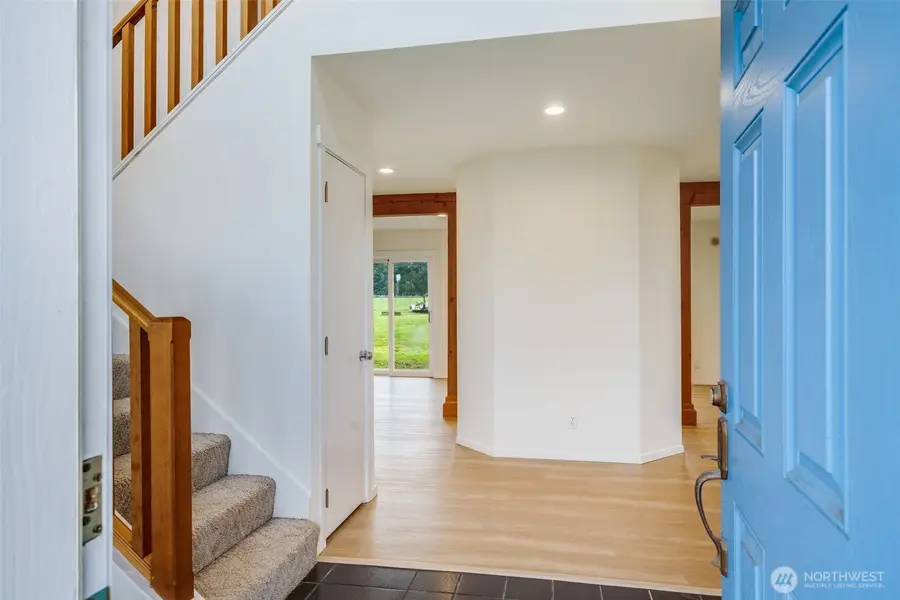 31321 Lebor Devore Road E, Eatonville, WA 98328 - Image #2