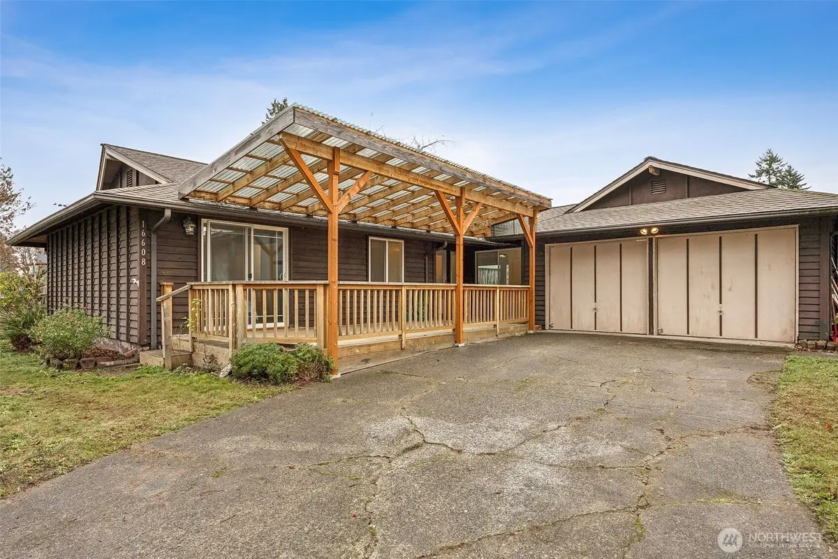 16608 127 Avenue Se, Renton, WA 98058 - Image #1