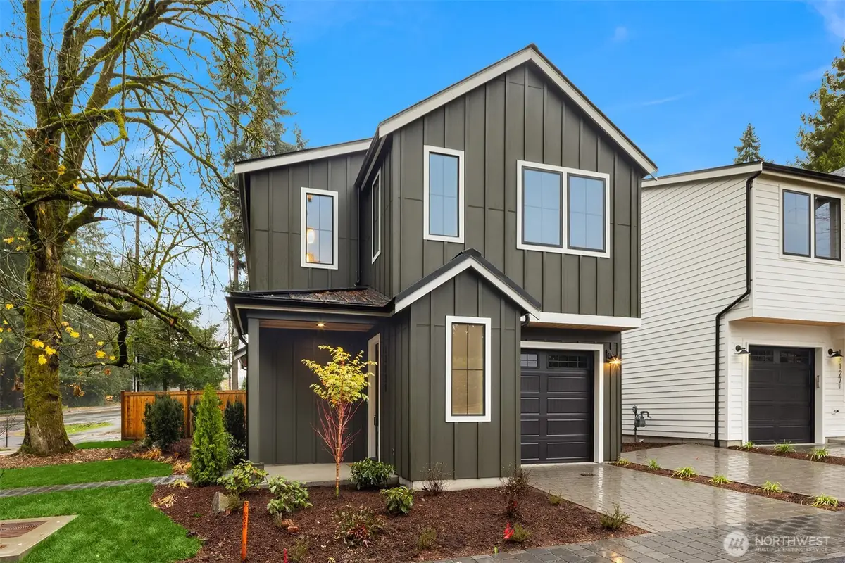 13131 NE 87th Lane, Kirkland, WA 98033 - Image #1