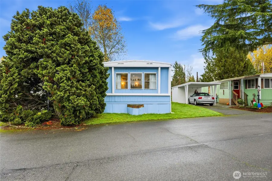 11330 E Riverside Drive #25, Bothell, WA 98011 - Image #2