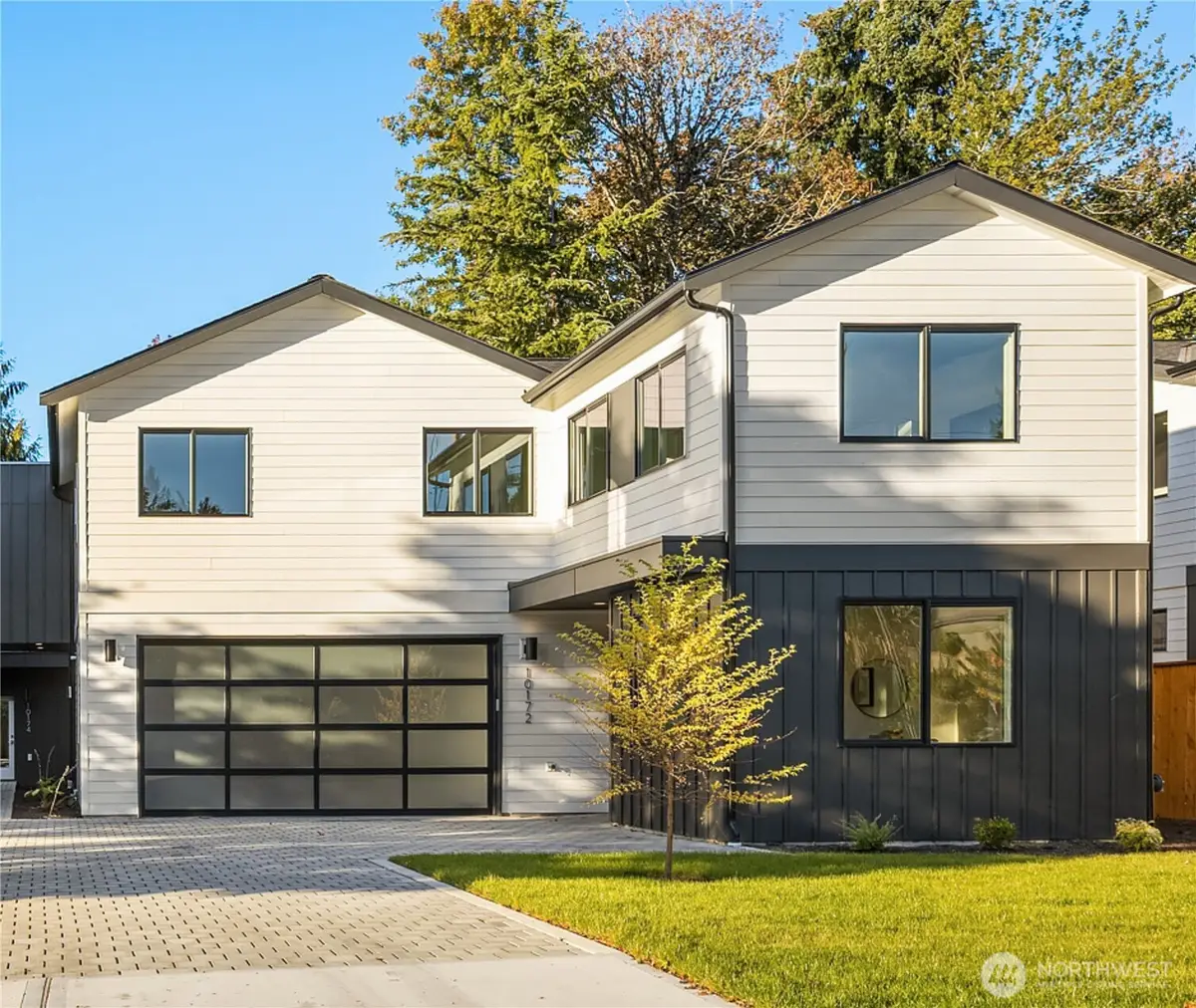 10172 NE 113th Place, Kirkland, WA 98033 - Image #1