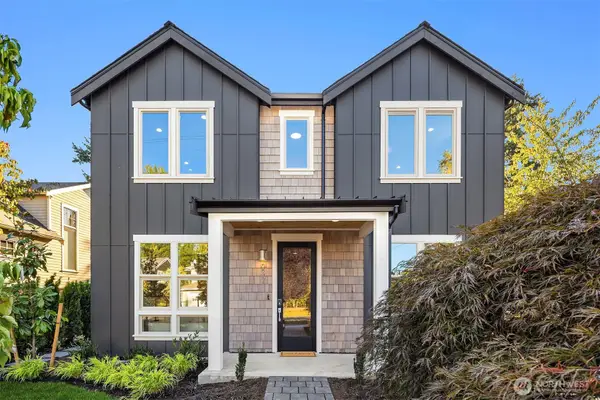 637 18th Avenue W, Kirkland, WA 98033