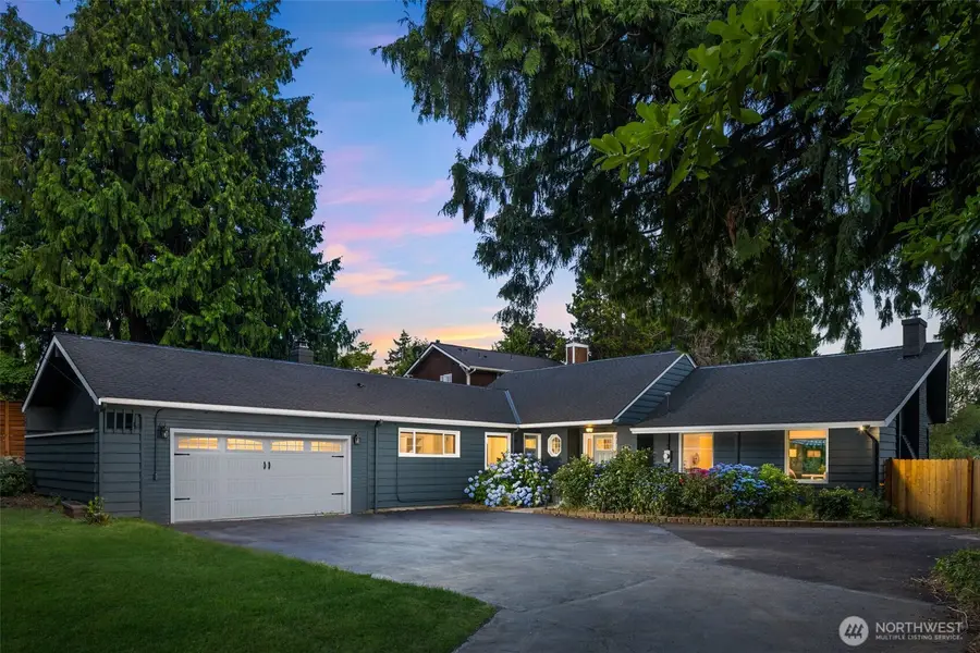 2137 N 128th Street, Seattle, WA 98133 - Image #2