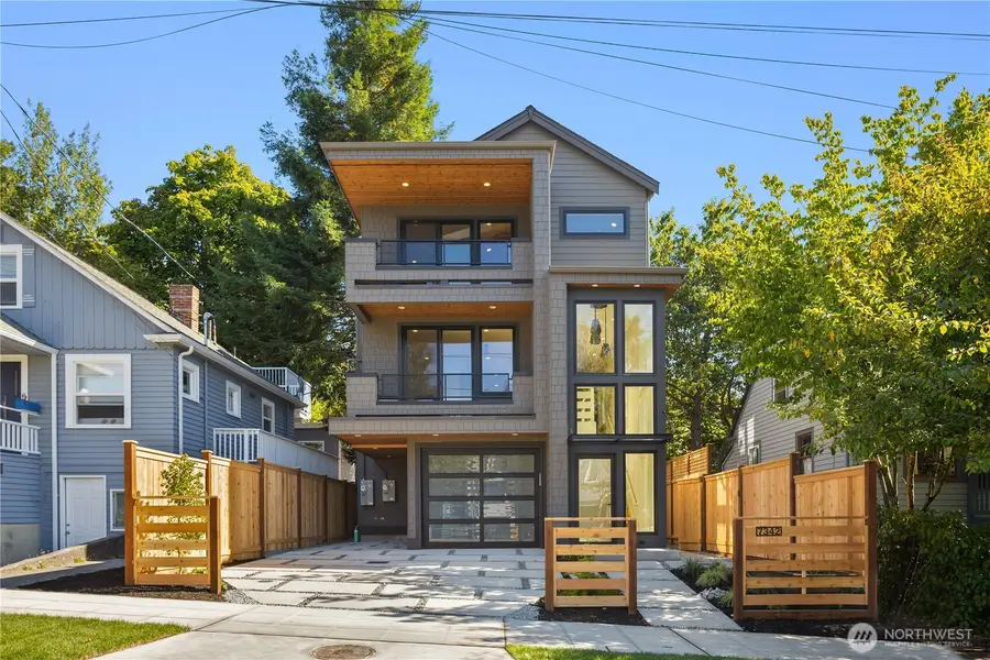 7342 20th Avenue Nw, Seattle, WA 98117 - Image #2
