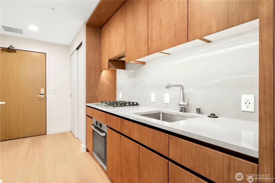 121 Stewart Street #1306, Seattle, WA 98101 - Image #3